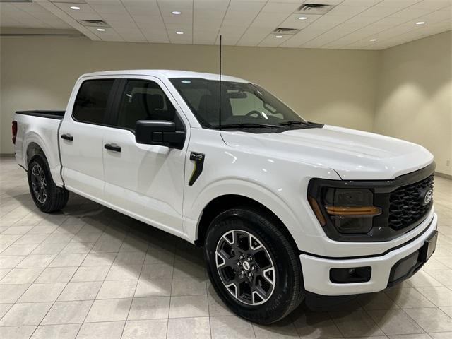 new 2024 Ford F-150 car, priced at $42,246