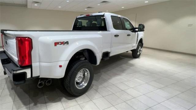 new 2024 Ford F-350 car, priced at $65,450