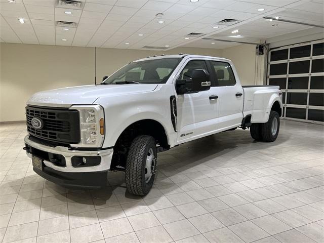 new 2024 Ford F-350 car, priced at $65,675