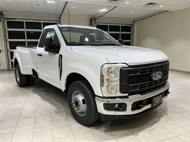 new 2024 Ford F-350 car, priced at $47,910