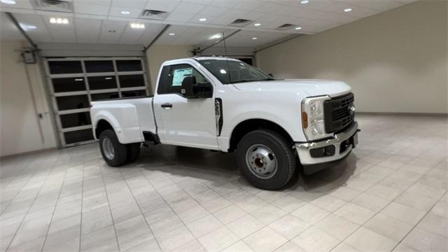 new 2024 Ford F-350 car, priced at $47,910