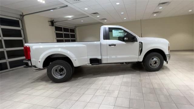 new 2024 Ford F-350 car, priced at $47,910