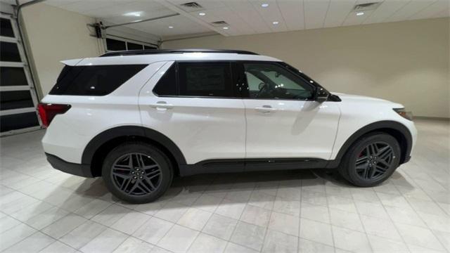 new 2025 Ford Explorer car, priced at $60,790