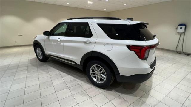 new 2025 Ford Explorer car, priced at $40,828