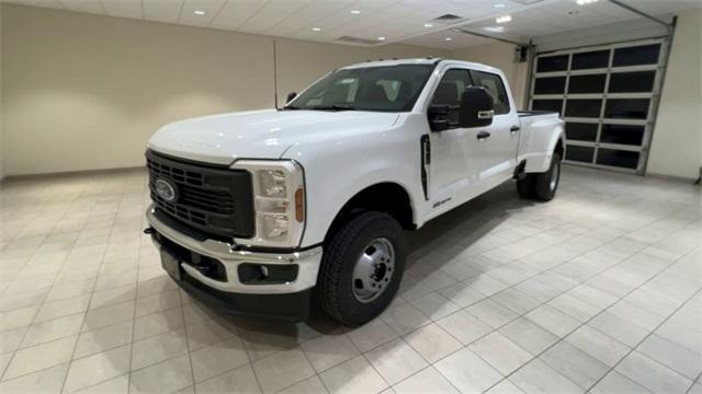 new 2024 Ford F-350 car, priced at $65,675