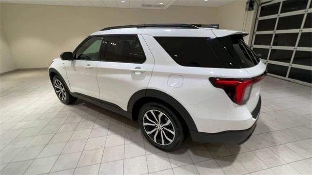 new 2025 Ford Explorer car, priced at $44,517