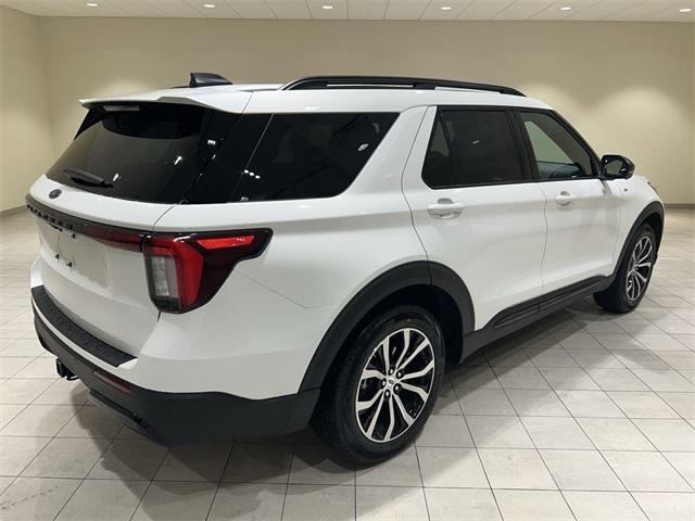 new 2025 Ford Explorer car, priced at $44,517