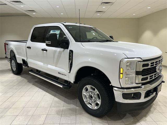 new 2025 Ford F-350 car, priced at $72,790