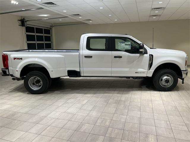 new 2025 Ford F-350 car, priced at $68,940