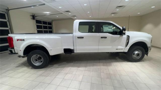 new 2025 Ford F-350 car, priced at $68,940