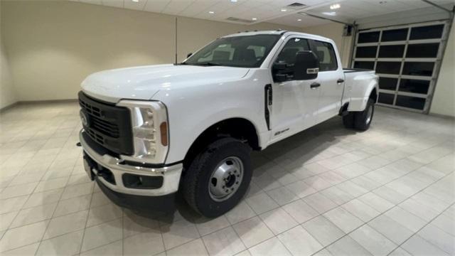 new 2025 Ford F-350 car, priced at $68,940