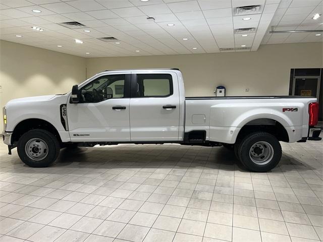 new 2025 Ford F-350 car, priced at $68,940