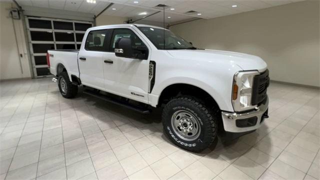 new 2024 Ford F-250 car, priced at $60,338