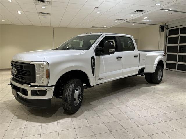 new 2024 Ford F-350 car, priced at $65,046