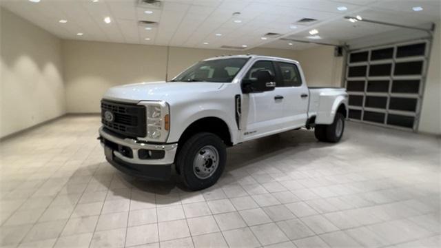 new 2024 Ford F-350 car, priced at $65,046