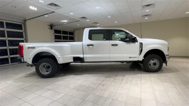 new 2024 Ford F-350 car, priced at $65,046