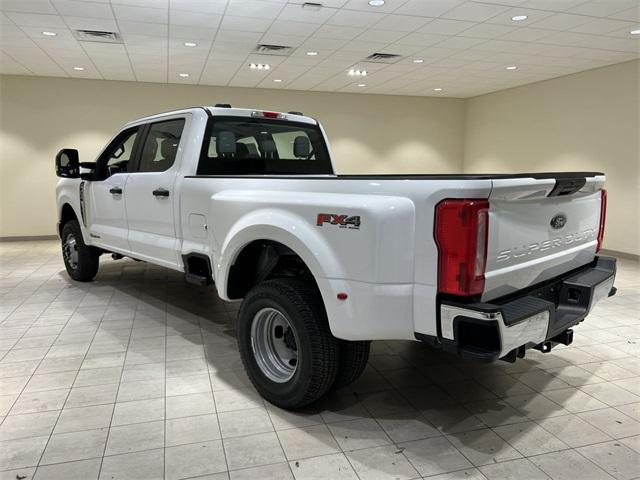 new 2024 Ford F-350 car, priced at $65,046