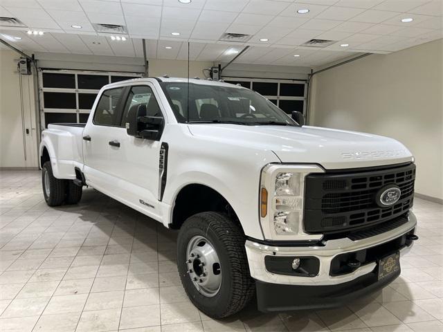 new 2024 Ford F-350 car, priced at $65,046