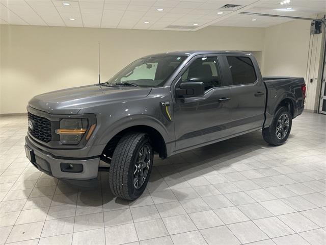 new 2024 Ford F-150 car, priced at $41,352