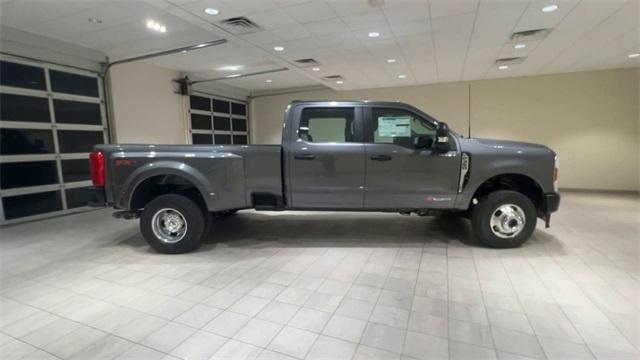 new 2024 Ford F-350 car, priced at $69,297