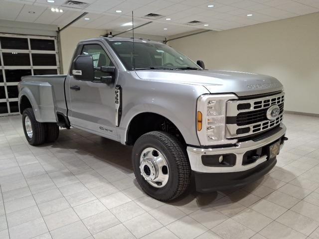 new 2024 Ford F-350 car, priced at $65,575