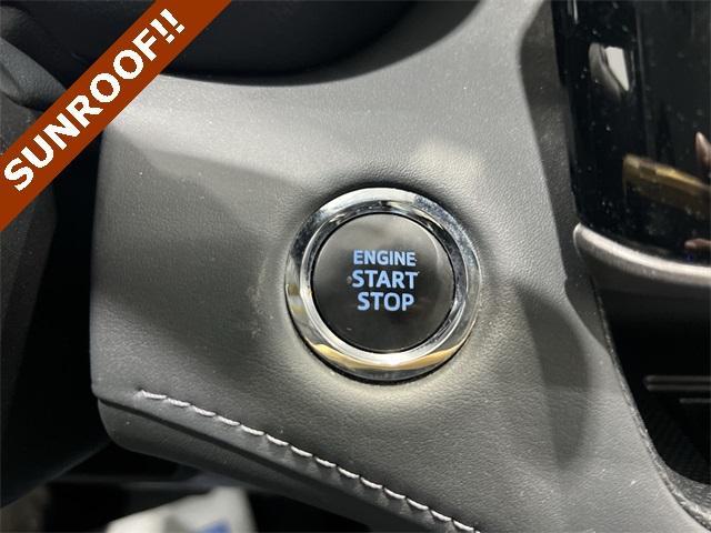 used 2022 Toyota Highlander car, priced at $30,590