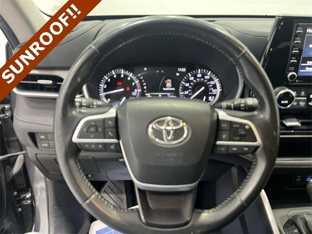 used 2022 Toyota Highlander car, priced at $30,590