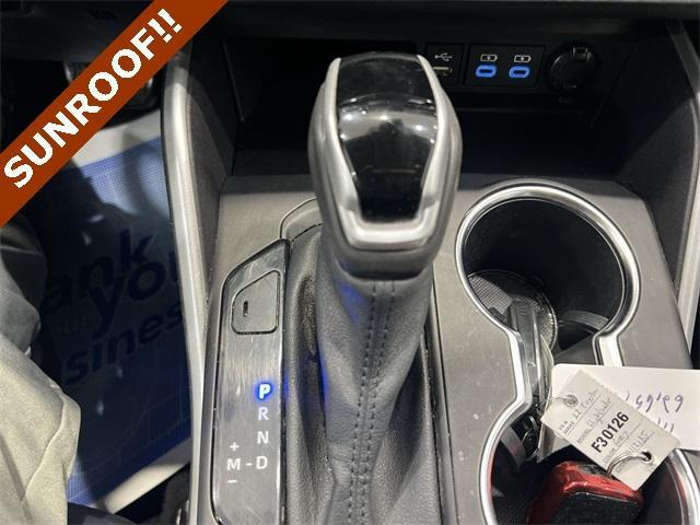 used 2022 Toyota Highlander car, priced at $30,590