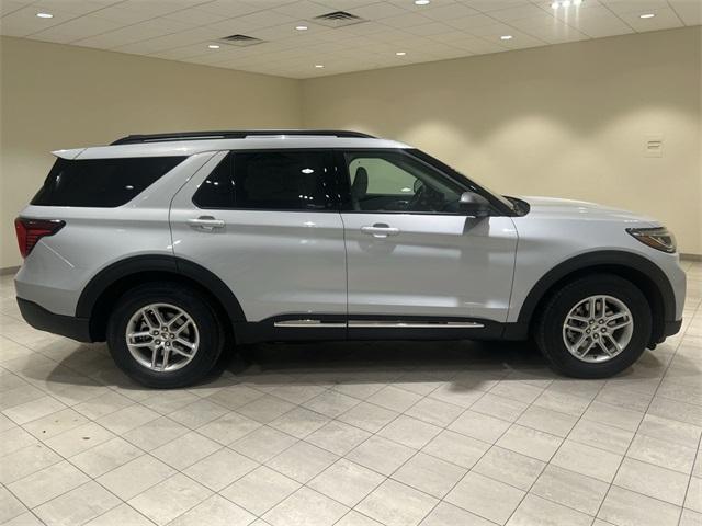 new 2025 Ford Explorer car, priced at $41,081