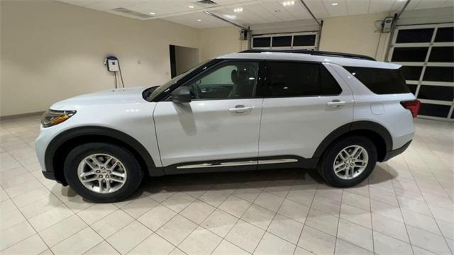 new 2025 Ford Explorer car, priced at $41,081