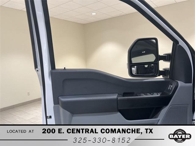new 2025 Ford F-350 car, priced at $68,075
