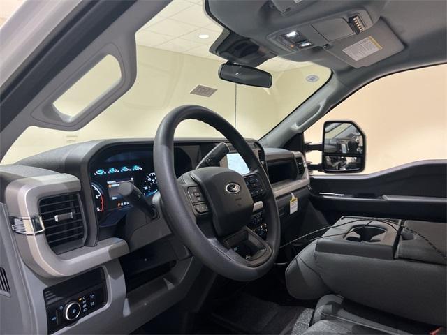 new 2025 Ford F-350 car, priced at $68,075