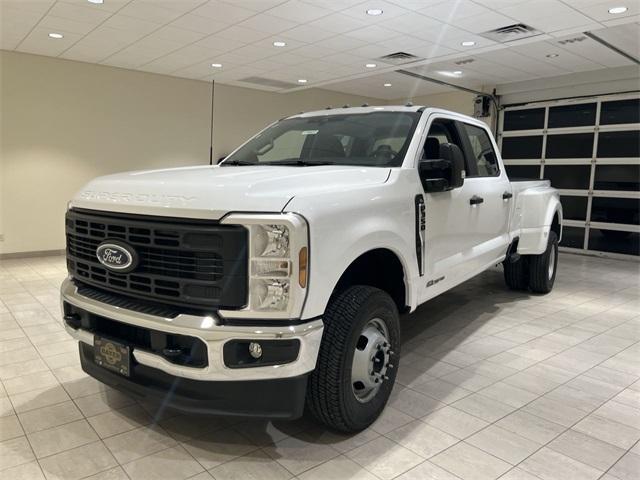 new 2025 Ford F-350 car, priced at $68,075