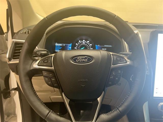 new 2024 Ford Edge car, priced at $43,812