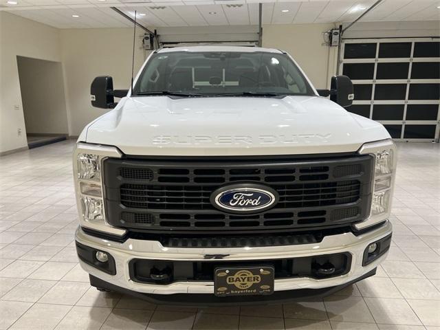 new 2025 Ford F-250 car, priced at $62,344