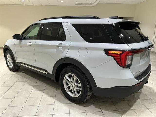 new 2025 Ford Explorer car, priced at $37,923