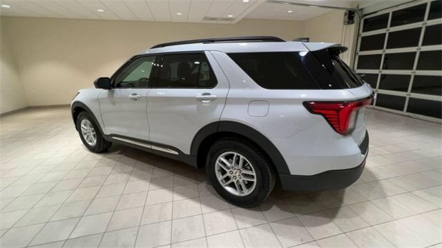 new 2025 Ford Explorer car, priced at $37,923