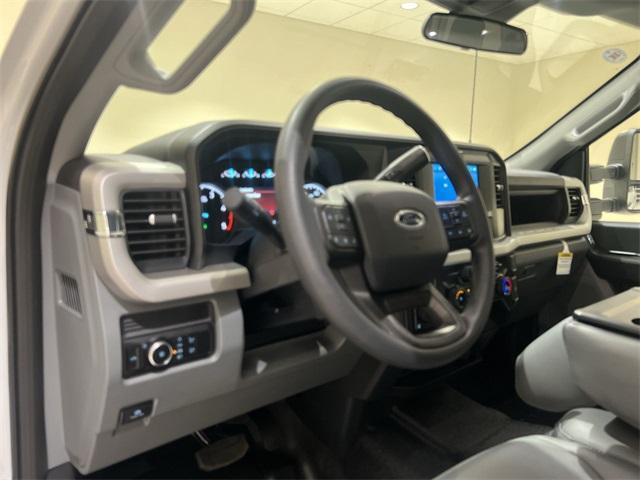 new 2025 Ford F-250 car, priced at $61,346