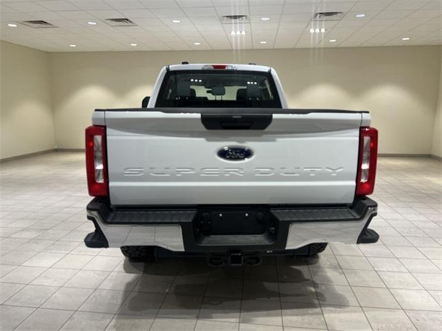 new 2025 Ford F-250 car, priced at $61,346