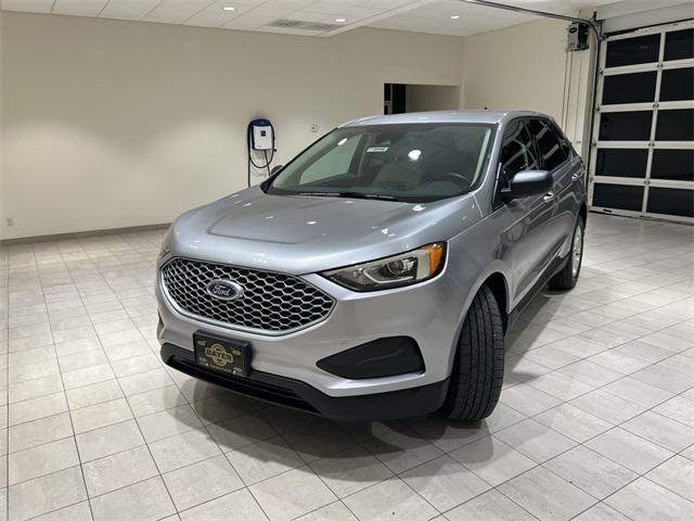 new 2024 Ford Edge car, priced at $37,974