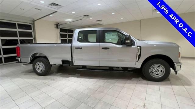 new 2024 Ford F-350 car, priced at $47,702