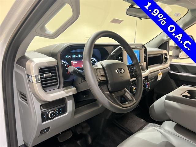 new 2024 Ford F-250 car, priced at $49,579