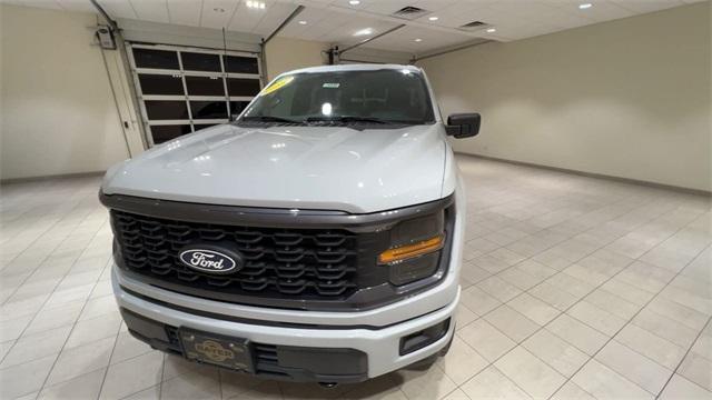 new 2024 Ford F-150 car, priced at $44,600