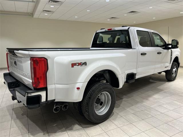 new 2024 Ford F-350 car, priced at $65,046