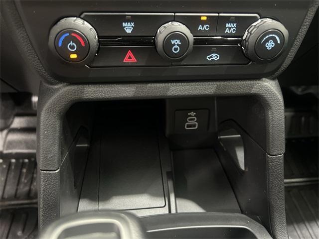 new 2025 Ford Ranger car, priced at $35,977