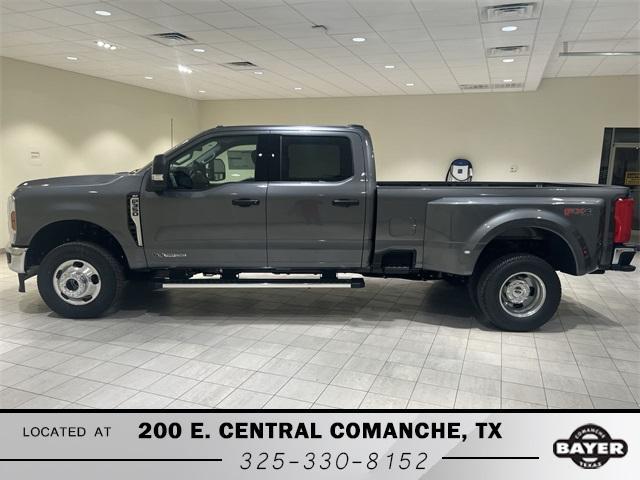 new 2025 Ford F-350 car, priced at $73,220