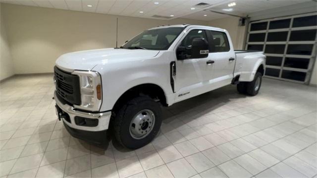 new 2024 Ford F-350 car, priced at $65,675