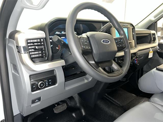 new 2024 Ford F-250 car, priced at $60,340