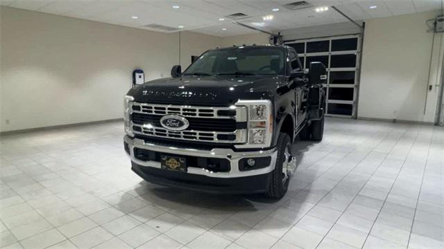 new 2024 Ford F-350 car, priced at $64,945