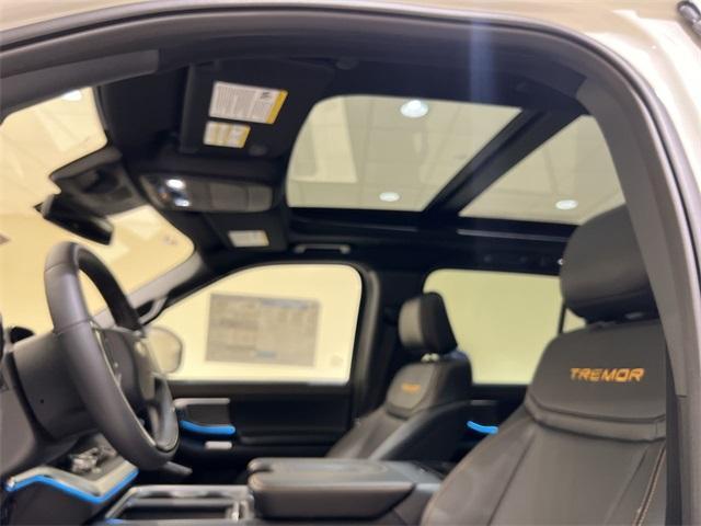 new 2025 Ford Expedition car, priced at $84,540